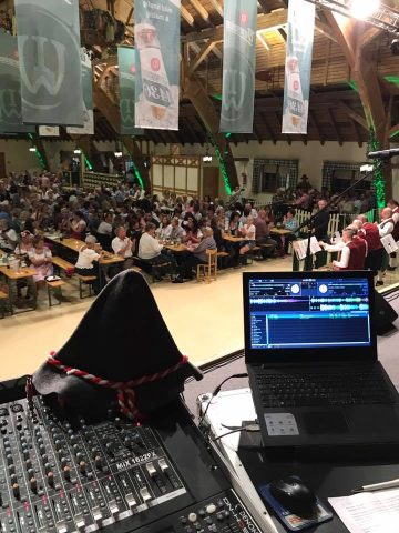 43293093_2341431449206336_1175525749981970432_n